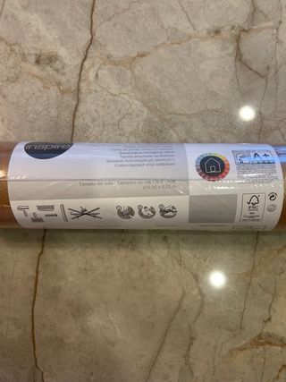 Papel de parede texturizado dourado e bronze