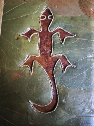 Álbum de fotos artesanal diseño lagarto