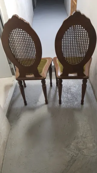 Sillas antiguas vintage madera y rejilla