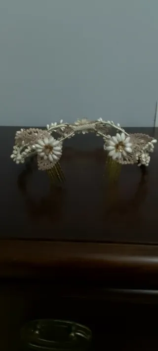 Tiara Comunión Niña Perlas y Flor