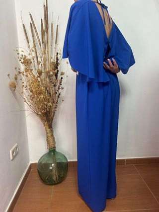 Mono elegante azul talla 58