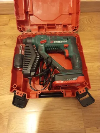 Taladro Parkside 20V con maletín