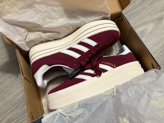 Adidas Gazelle Bold W plataforma granates talla 38