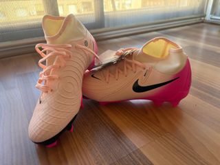 Botas Nike Phantom Luna II NUEVAS (de 245€ a 79€)