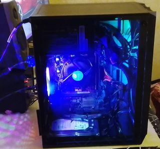 PC Mars Gaming i5 7500 SSD 250GB 8GB RAM