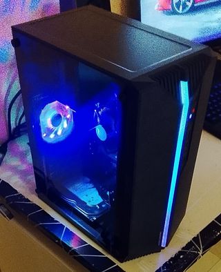 PC Mars Gaming i5 7500 SSD 250GB 8GB RAM