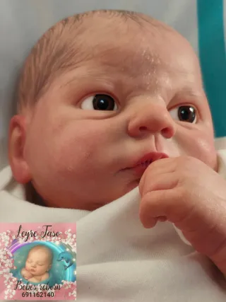 Bebé Reborn 45 cm vinilo con placa no sexuada