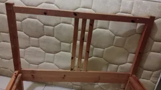 Cama de madera