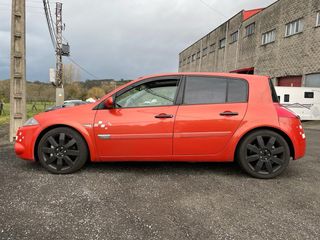 Renault Mégane sport2.0 Turbo – 225 CV