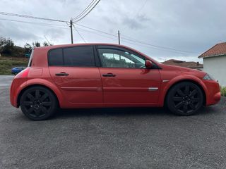 Renault Mégane sport2.0 Turbo – 225 CV