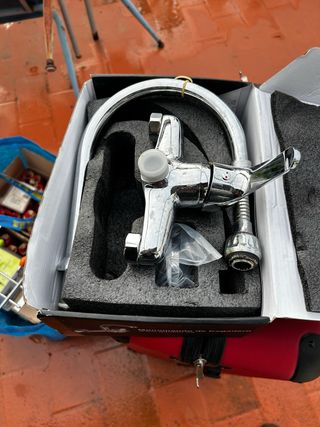 Grifo de cocina cromado