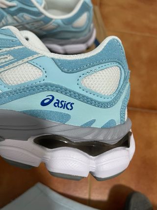 Zapatillas ASICS GEL azules