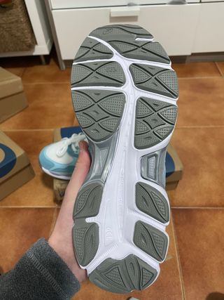 Zapatillas ASICS GEL azules