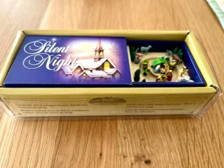 Belen caja música procedente colección privada