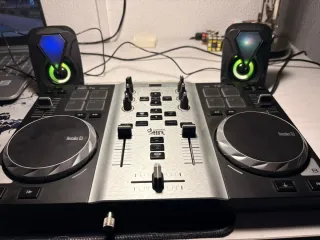 Hercules DJControl Air Party Pack