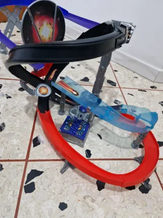 Pista Drop-Force "Hot Wheels"