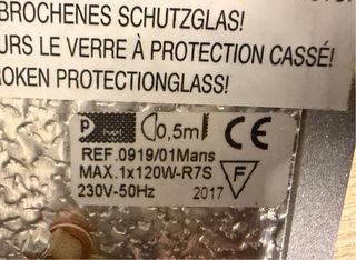 Aplique de pared moderno de calidad.