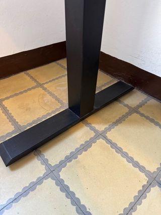 Escritorio Elevable defecto Blanco y Negro