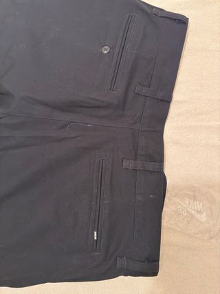 Pantalón deportivo Nike negro