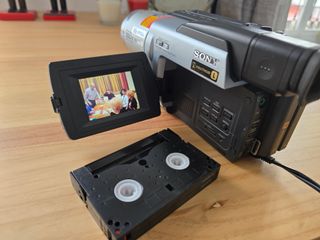 Videocámara Sony Digital8 TRV130E