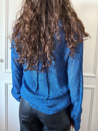 Camisa Expresso azul e preta estampada