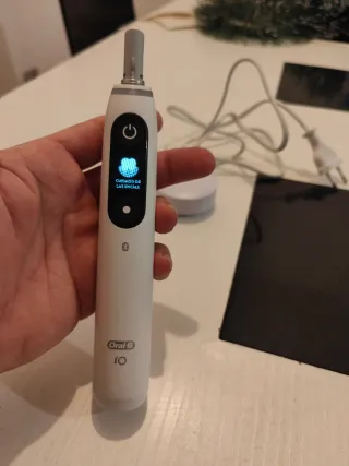Cepillo Eléctrico Oral-B IO 7 blanco