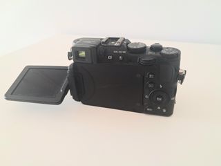 Cámara Nikon Coolpix P7800