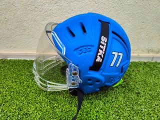 Casco hockey talla S