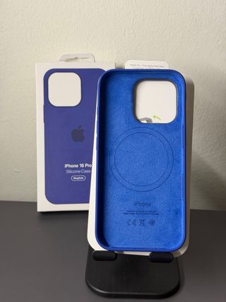 Custodia iPhone 16 Pro Silicone MagSafe Blu