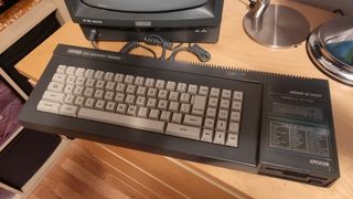 Amstrad CPC 6128 para reparar