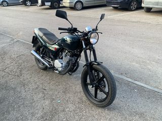 Honda CB 250 two fifty año 2003