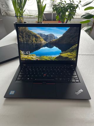 Lenovo Thinkpad T490 i7 16GB RAM 256GB SSD