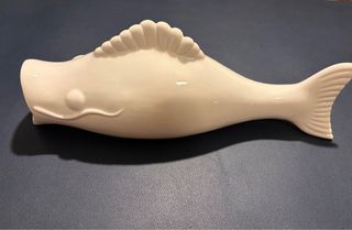 Jarrón con forma de pez