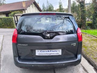 Peugeot 5008 1.6 e-HDI 115cv CMP 2013