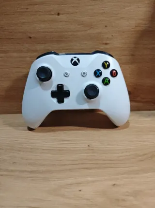Mando Xbox One S Blanco