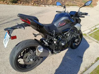 Kawasaki Z900 2025 125 CV Naked