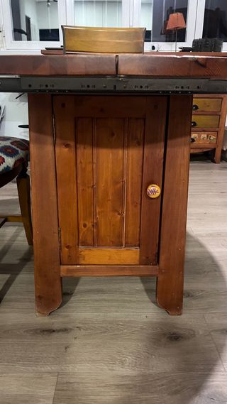 Mesa comedor vintage y 4 sillas