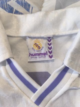 Camiseta Real Madrid Hummel Blanca
