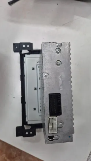 Radio CD Suzuki Grand Vitara 2006-2013