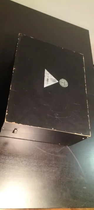 Mesa de Mezclas Behringer Eurorack MX 2804A