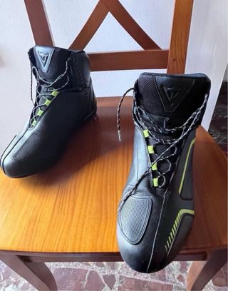 Botas Dainese Moto Negras y Verdes
