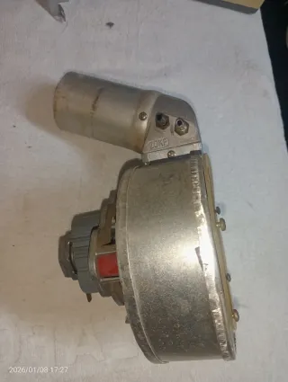 Extractor de humos y calor.