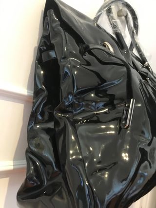 Bolso Negro Charol Guerlain