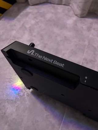 Controladora DJ The Next Beat by Tiësto