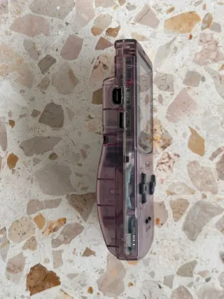 Game Boy Color morada transparente funcional