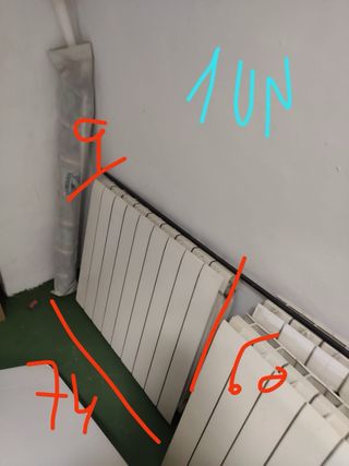 Radiador de gas blanco metal