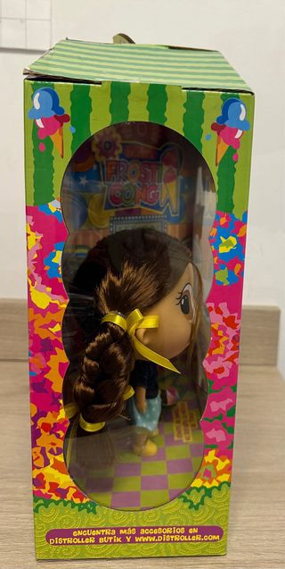 Muñeca Tinga de la marca Distroller