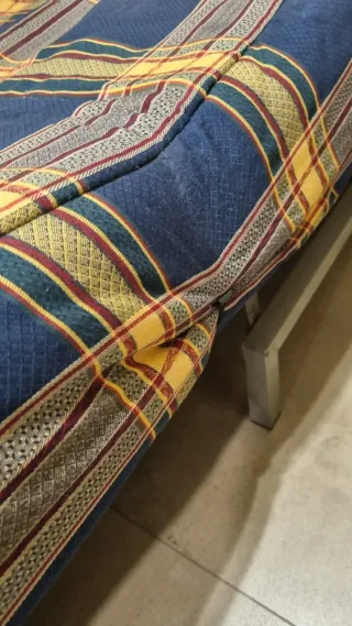 Sofá Cama Tela Azul y Amarillo