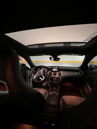 Mercedes-Benz Clase CLA 2015