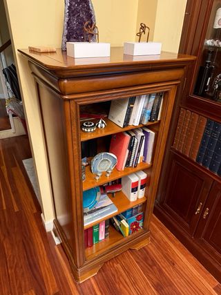 Librería de madera maciza